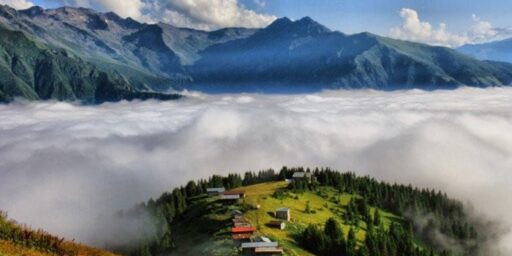 Türkiye’de Alternatif Gezi Rotaları Türkiye’de Alternatif Gezi Rotaları